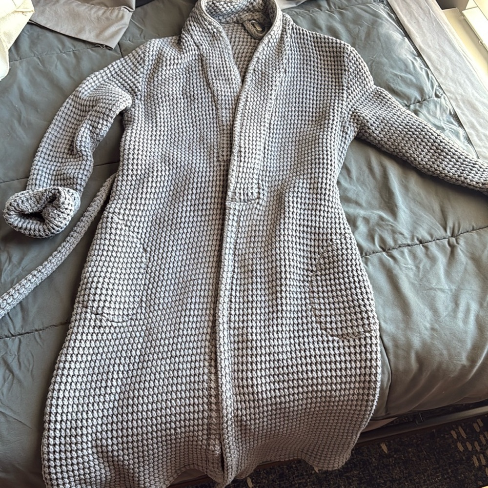 Brookline grey dream weave waffle robe